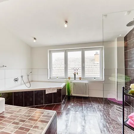 Apartament Vergiss-mein-nicht - Wunderschoen Uebernachten Mit Riessigem Traumbad Nur 5 Min Vom Europa-park *